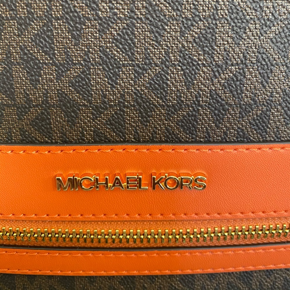 Michael Kors Tote - Picture 5 of 6